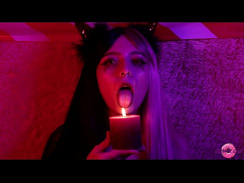 ❤️ Passionate Blowjob e tsoang ho Sexy Succubus e nang le Phethahatso ea Molomo Litšoantšo tsa bootsoa ka morao ❌