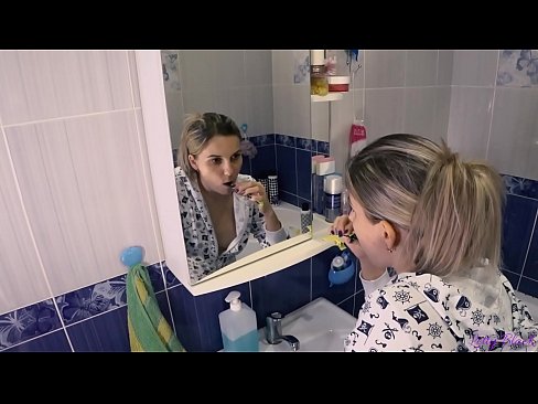 ❤️ Hack with young in pajamas e qetella ka molomo cum in esele - letty black Litšoantšo tsa bootsoa ka morao ❌